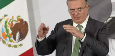 Ebrard anuncia inversión de 4,600 mdd de Mercado Libre; creará 8 mil empleos