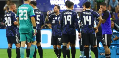 Iker Casillas propone partidos de fútbol en cuatro tiempos de 25 minutos