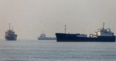 Irán cierra el estrecho de Ormuz; EU mantiene vigilancia militar