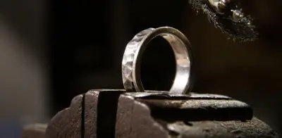 Las mejores marcas de joyería de plata para regalar o invertir