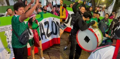 Miles de aficionados desafían la lluvia en el Ángel de la Independencia para apoyar a México ante Ecuador en el Mundial 2026