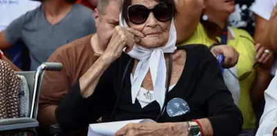 Muere Taty Almeida, líder de Madres de Plaza de Mayo, a los 95 años