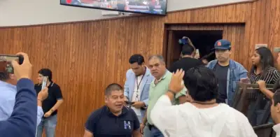 Protesta en Congreso de SLP exige derogación de Ley Serrano sobre IA