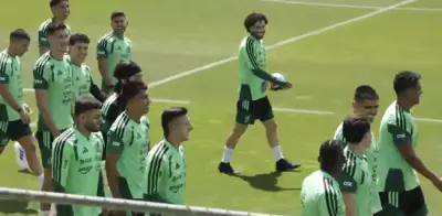 Selección Mexicana disfruta taquiza familiar tras victoria en el Mundial