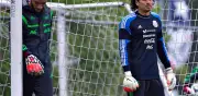 Aficionados revientan a marca cervecera por anunciar a Ochoa como titular