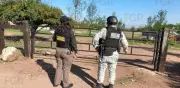 Aseguran armas, vehículos y droga tras cateo en Durango