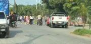 Bloquean carretera en Hidalgo por apagones constantes; reportan daños eléctricos
