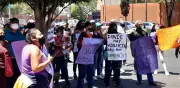 Denuncian favoritismo y machismo en el PRI durante protesta