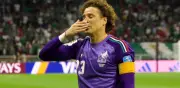 Faitelson critica homenaje a 'Memo' Ochoa en el Mundial: 'poco serio'