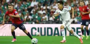 Gil Mora, el más joven en ser titular con México en un Mundial