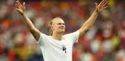 Haaland lleva a Noruega a octavos del Mundial; enfrentarán a Brasil