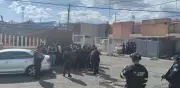 Hombre armado toma como rehenes a su familia para evitar internación en anexo