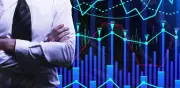 HR Ratings mantiene perspectiva estable para México, alerta sobre riesgos externos