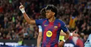 Lamine Yamal revela que se venda la mano por golpear la tele jugando PlayStation