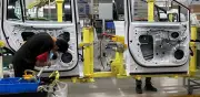 Manufactura de EE. UU. alcanza en mayo su mayor nivel en cuatro años
