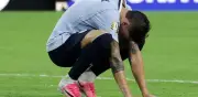 Uruguay se derrumba: cancelan vuelo chárter y jugadores vuelven por su cuenta