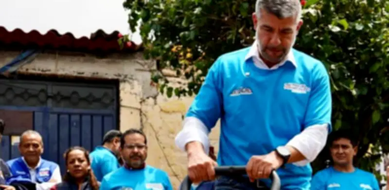 Alcalde Mauricio Tabe inicia programa Antibaches MH 2026 con 40 mdp