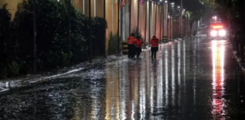 Alerta por lluvias torrenciales y calor extremo de 45°C en México