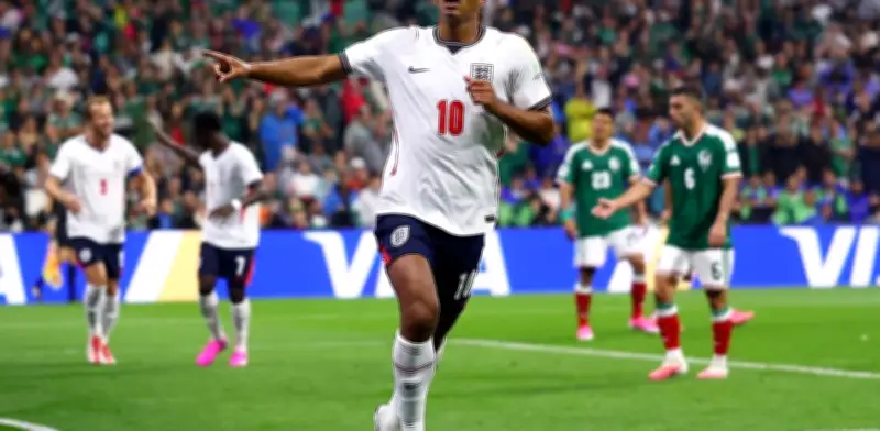 Bellingham castiga errores de México y da ventaja a Inglaterra en octavos