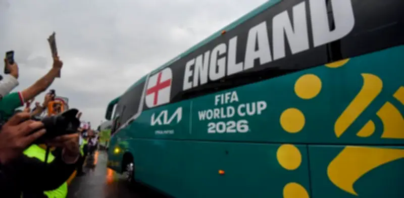 Blindan hotel de Selección de Inglaterra en Santa Fe por posible serenata