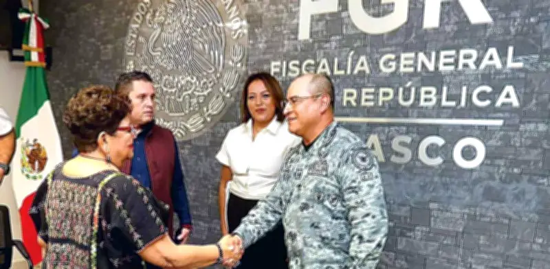 Ernestina Godoy visita sede de FGR en Villahermosa; supera 30% de fiscalías recorridas