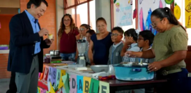 Harán permanente programa de salud escolar tras revisar a 10.8 millones de alumnos