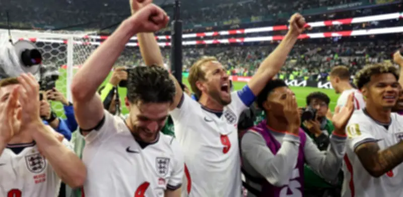 Harry Kane estalla contra arbitraje tras eliminar a México en Mundial 2026