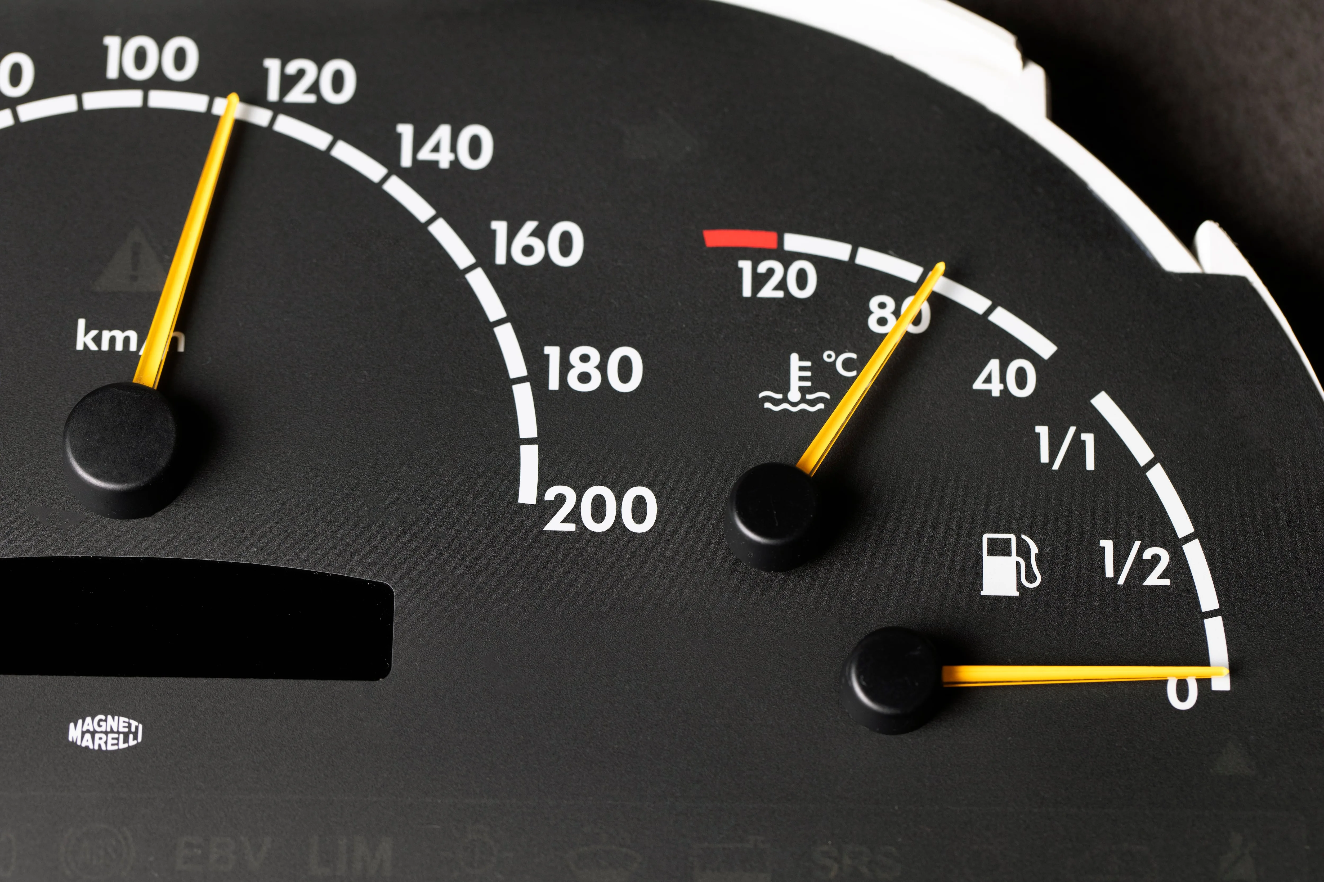 ¿Cuántos kilómetros puedes recorrer con la reserva de gasolina?