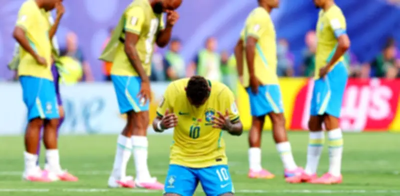 Neymar anuncia su retiro de la selección brasileña tras eliminación en Mundial 2026