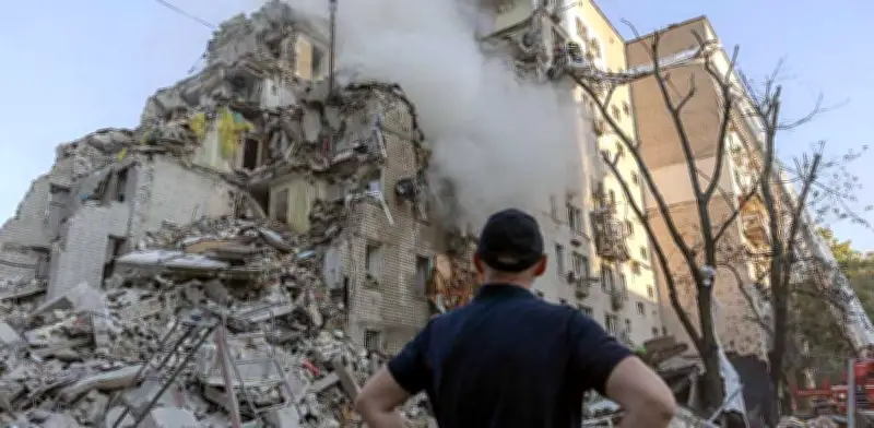 Rusia ataca Kiev: 13 muertos en el peor bombardeo desde 2022
