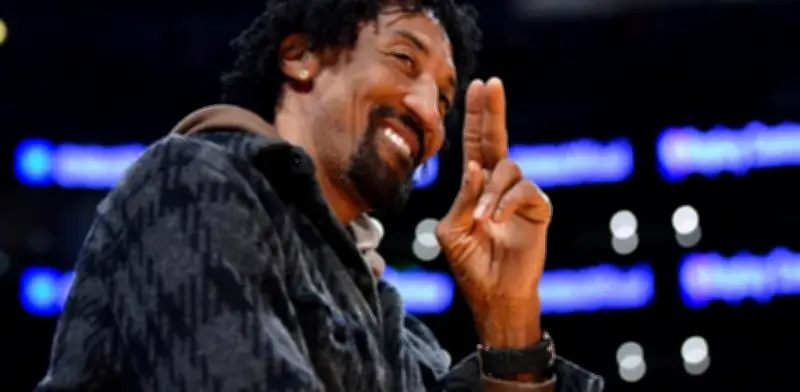 Scottie Pippen reaparece con novia de 23 años y se vuelve viral