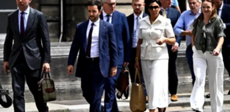 Tribunal reduce inhabilitación a Marine Le Pen y le abre puerta a elecciones 2027
