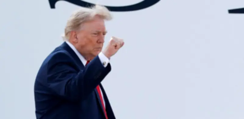 Trump estrena nuevo Air Force One donado por Qatar en gira por Dakota del Norte