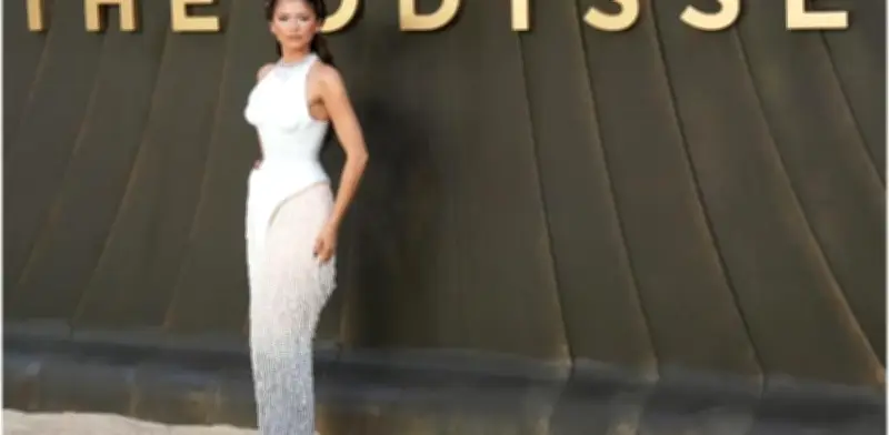 Zendaya deslumbra en estreno de The Odyssey con vestido de Schiaparelli recién salido de la pasarela de París