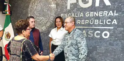 Ernestina Godoy visita sede de FGR en Villahermosa; supera 30% de fiscalías recorridas