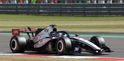 GP de Gran Bretaña: Checo Pérez remonta en Silverstone y encuentra mejoras en Cadillac