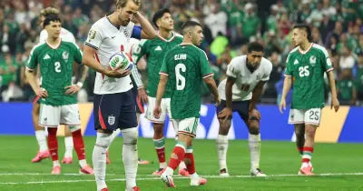 México eliminado del Mundial 2026 tras caer 3-2 ante Inglaterra en el Azteca
