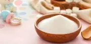 Azúcar en menores de 2 años: alerta científica sobre riesgos de salud