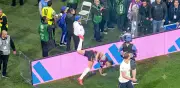 Jordan Henderson se despide del Mundial tras fractura en el Estadio Ciudad de México